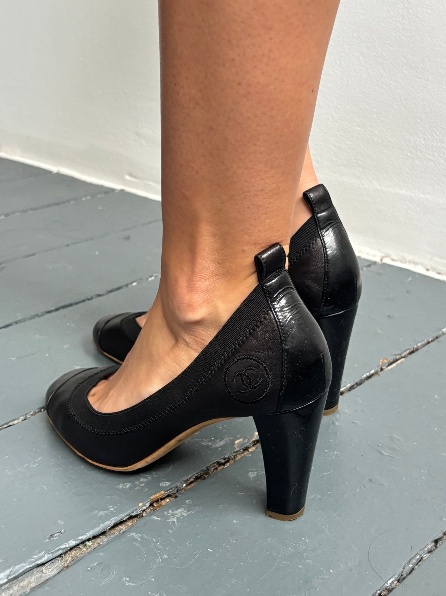 Chanel Black Leather Pumps