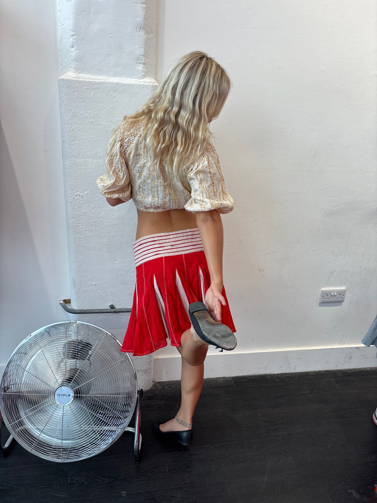 Tommy Hilfiger Red Pleated Skirt