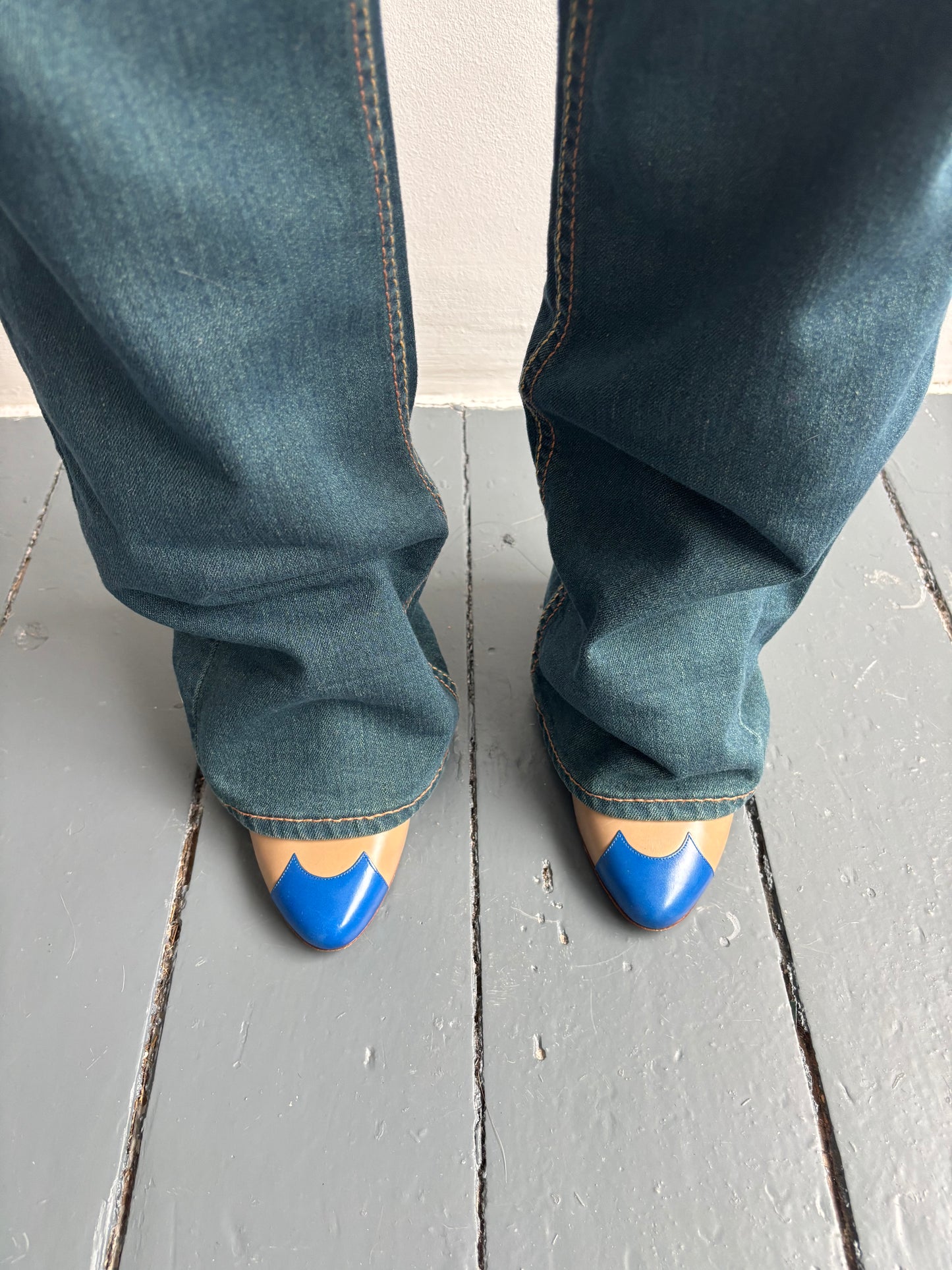 Fendi Beige/Blue Leather Heels