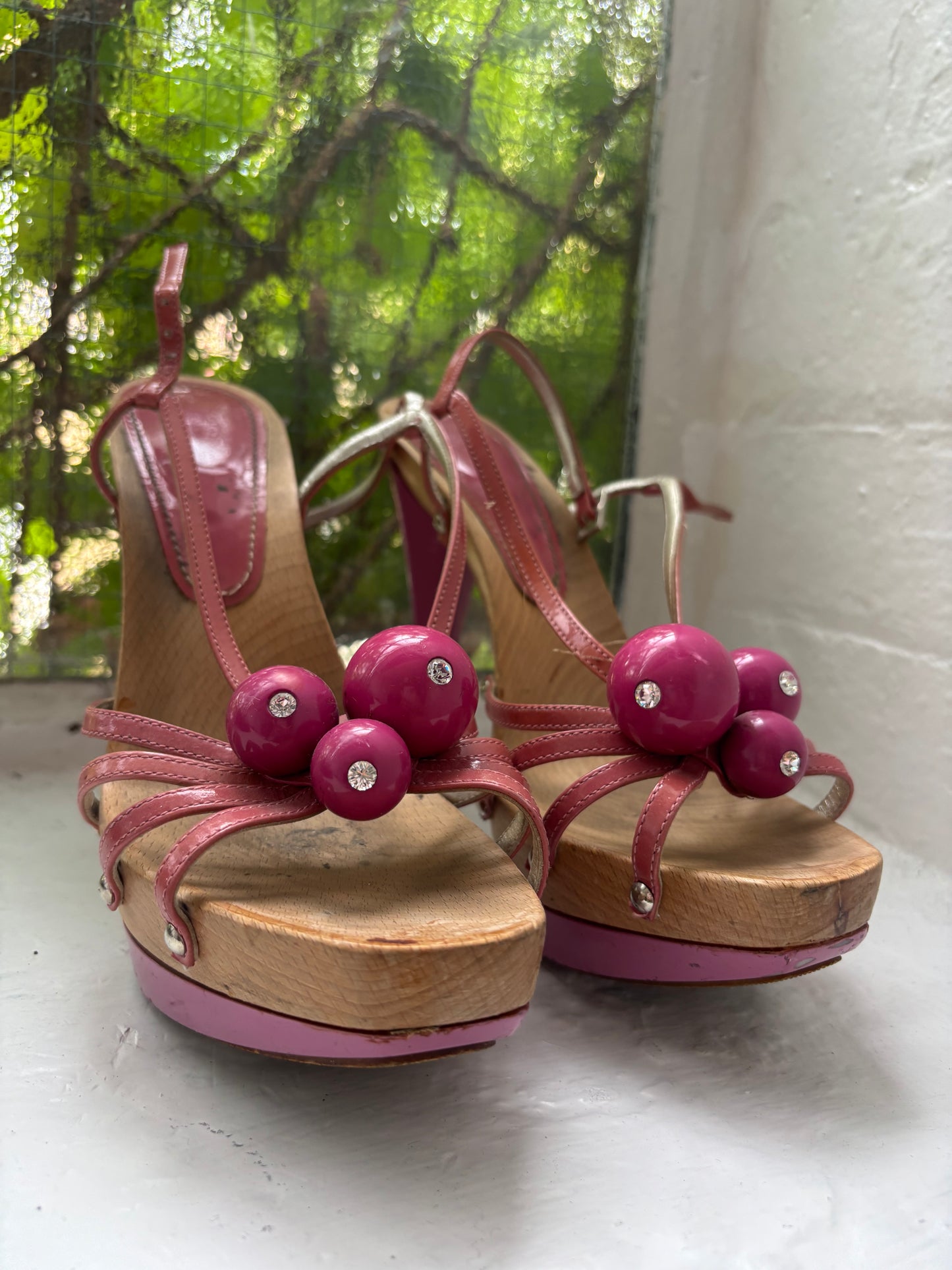 Vintage Pink Wood Heels