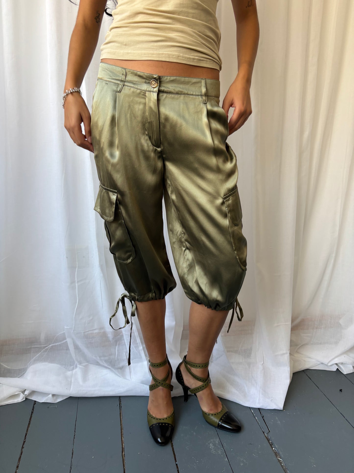 Valentino Khaki Silk Capris
