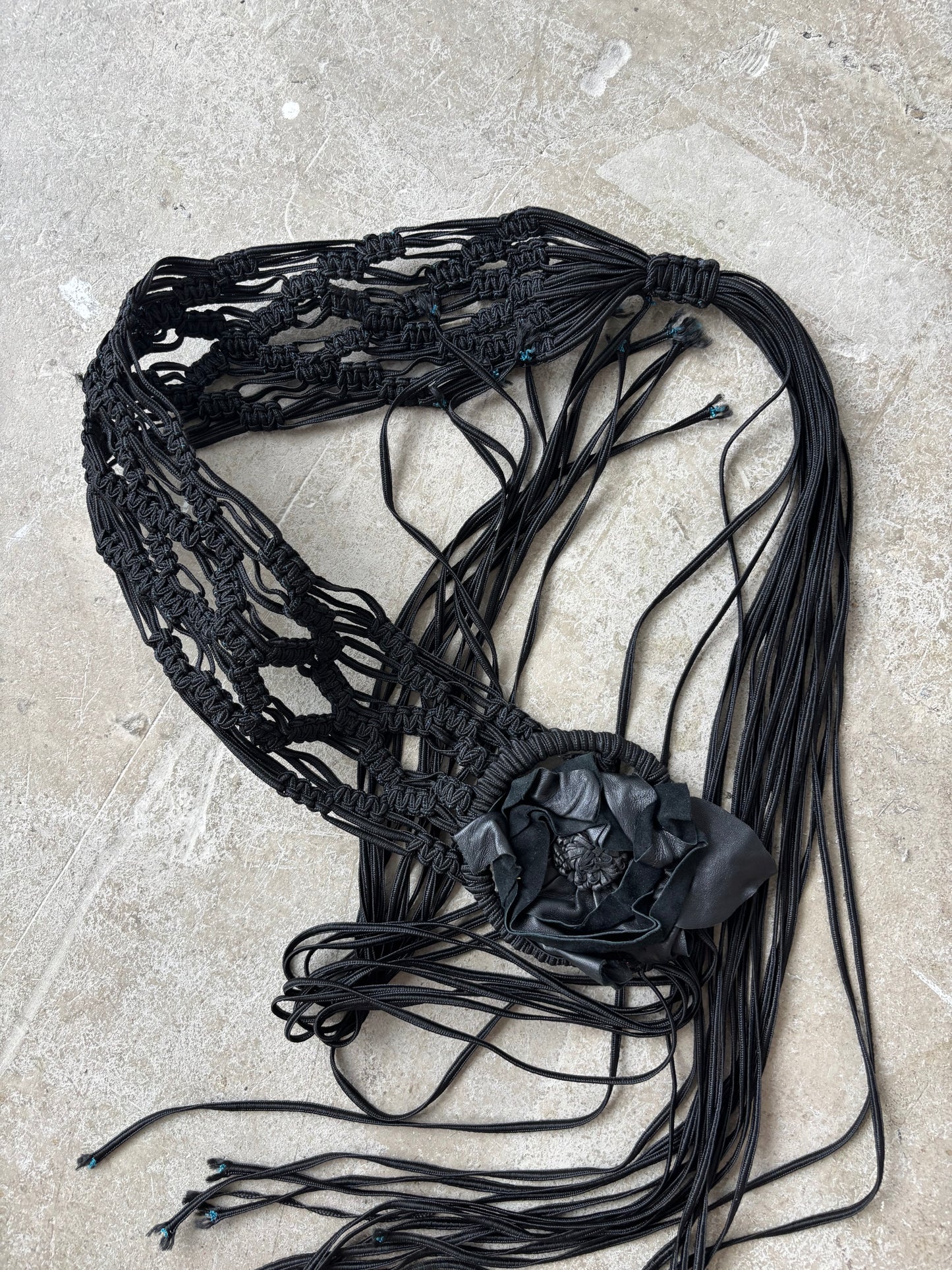 Chine Black Tassel Belt