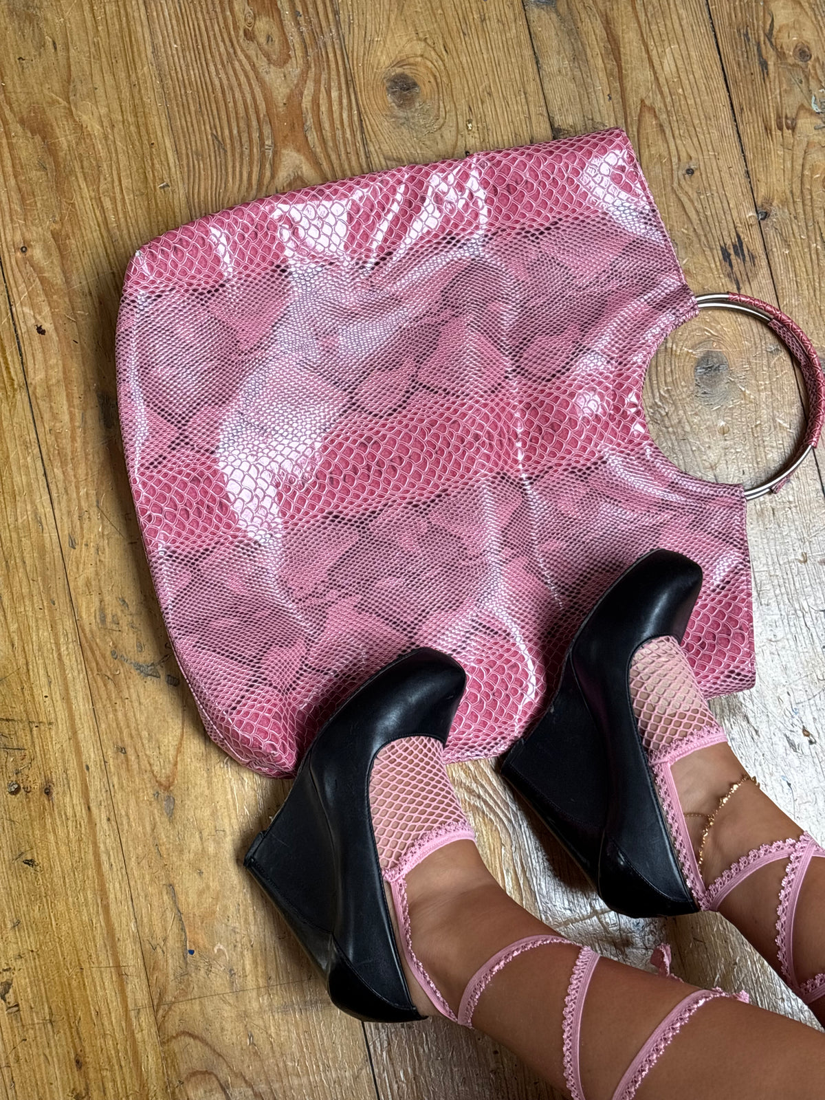 Kim Kardashian Pink Snake Bag