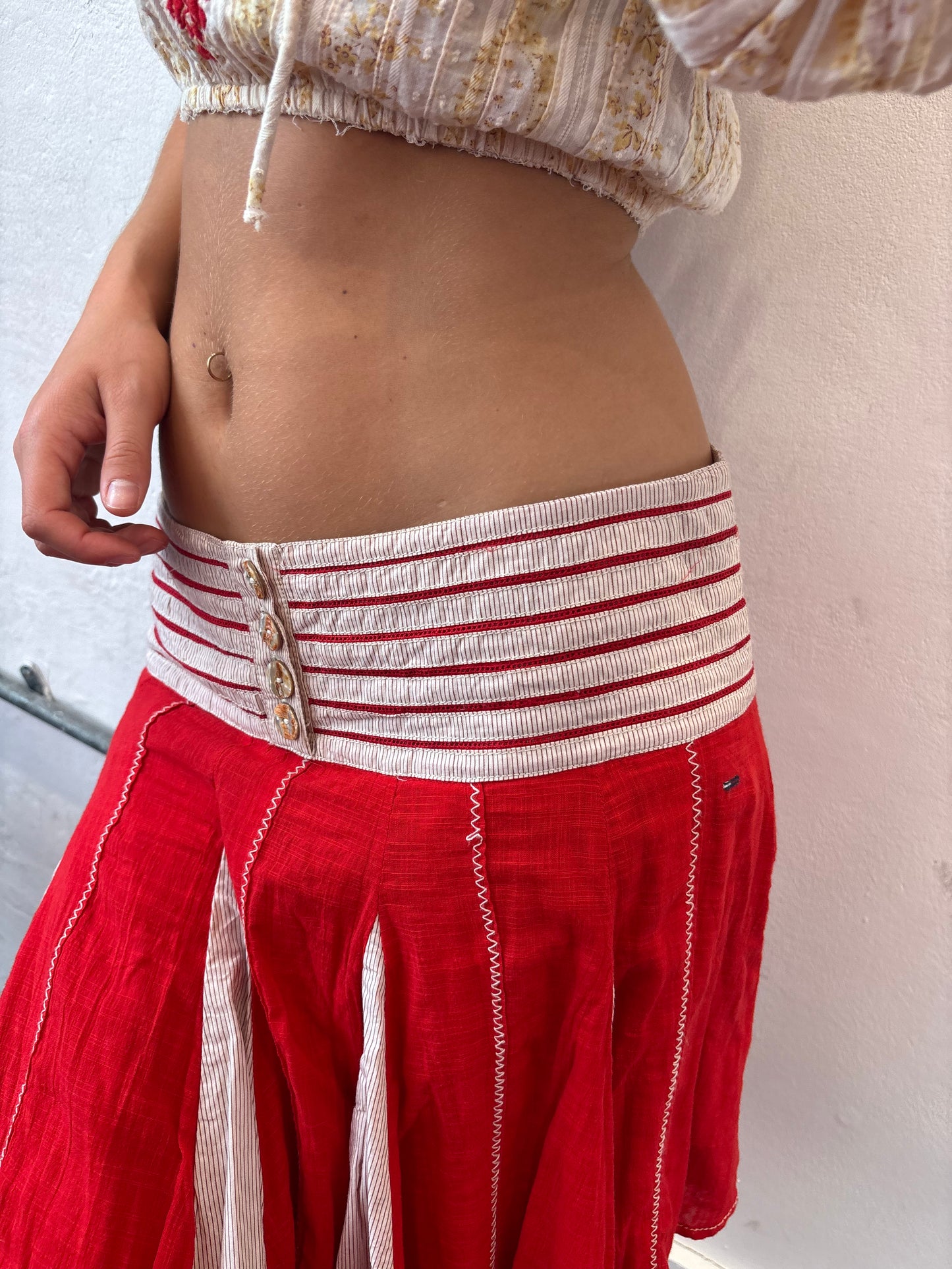 Tommy Hilfiger Red Pleated Skirt