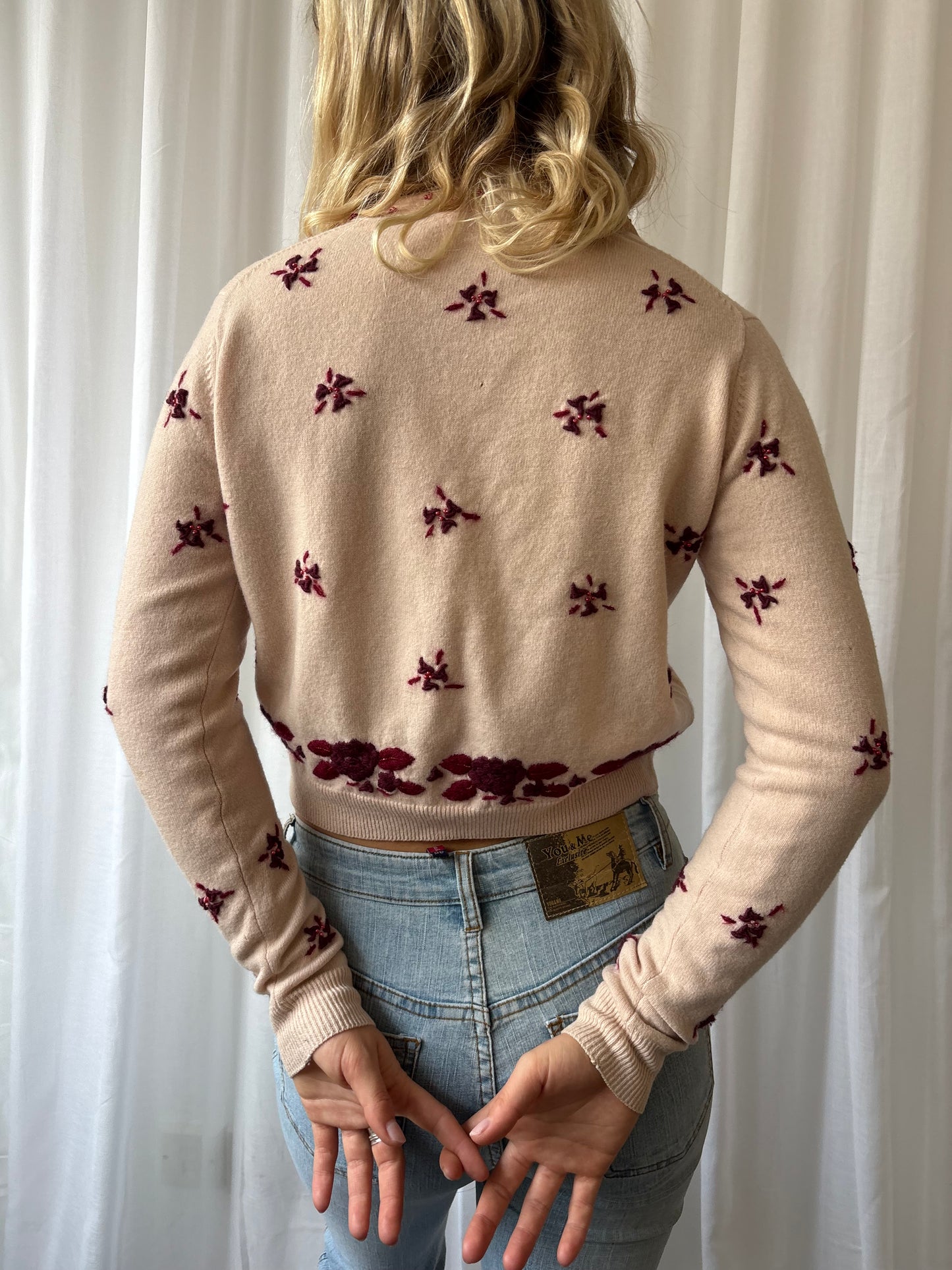 Vintage Beige Appliquéd Cardigan