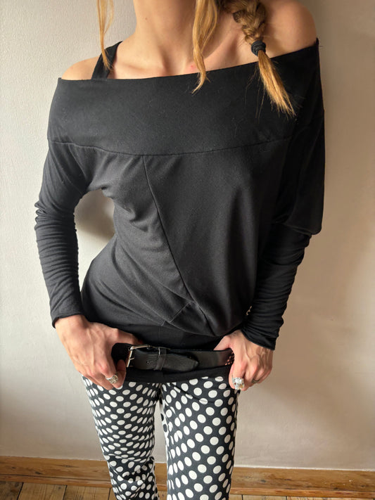 Rinascimento Black Asymmetric Top