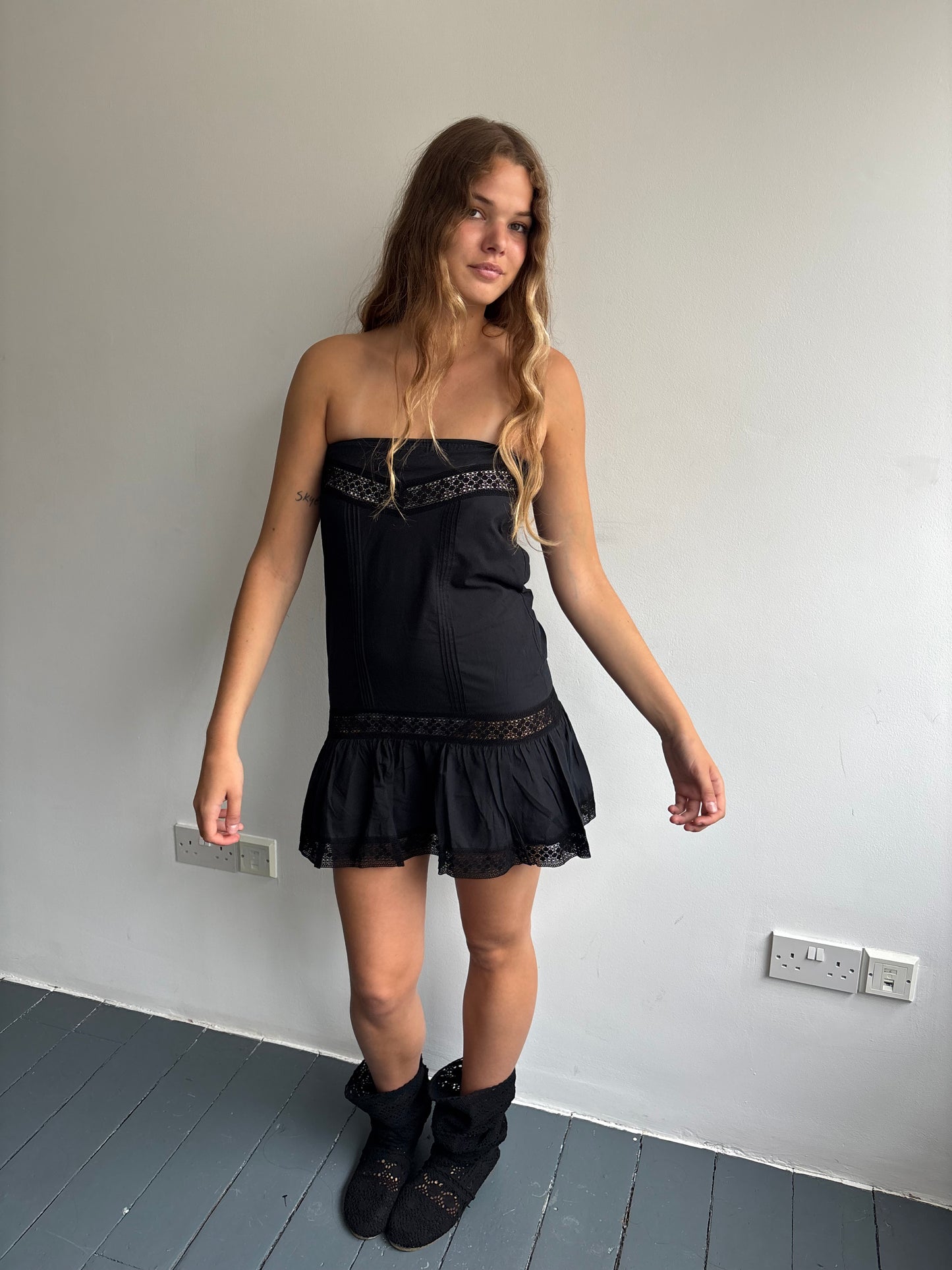 Bettina Liano Black Lace Skirt