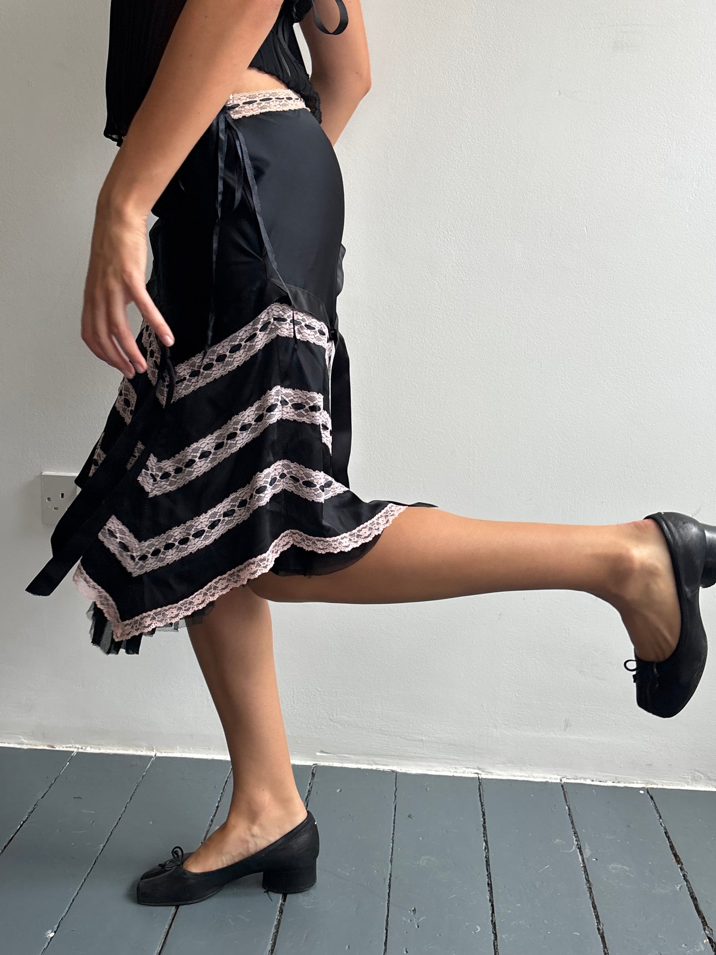 Voyage Black Ribbon Skirt