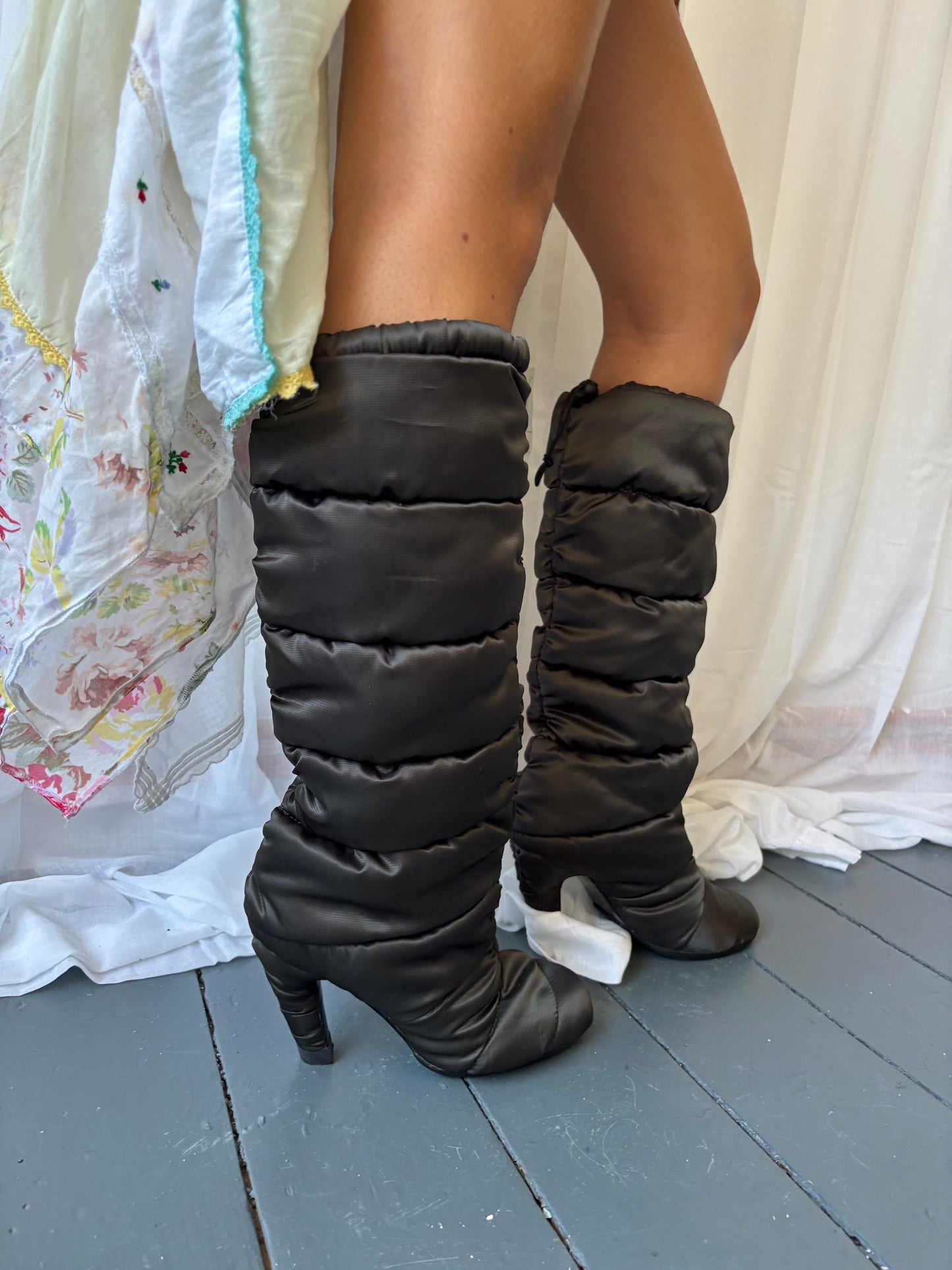 United Nude Grey Puffer Boots