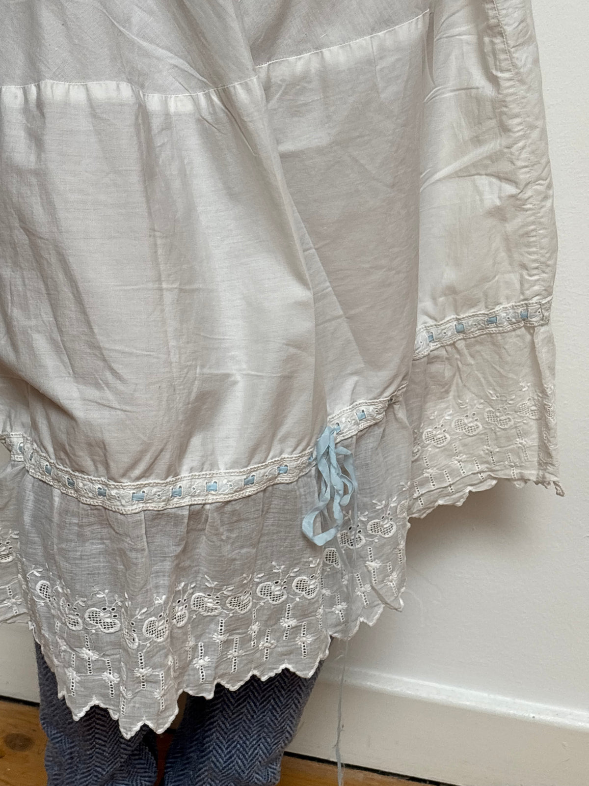 Vintage White Broidery Petticoat