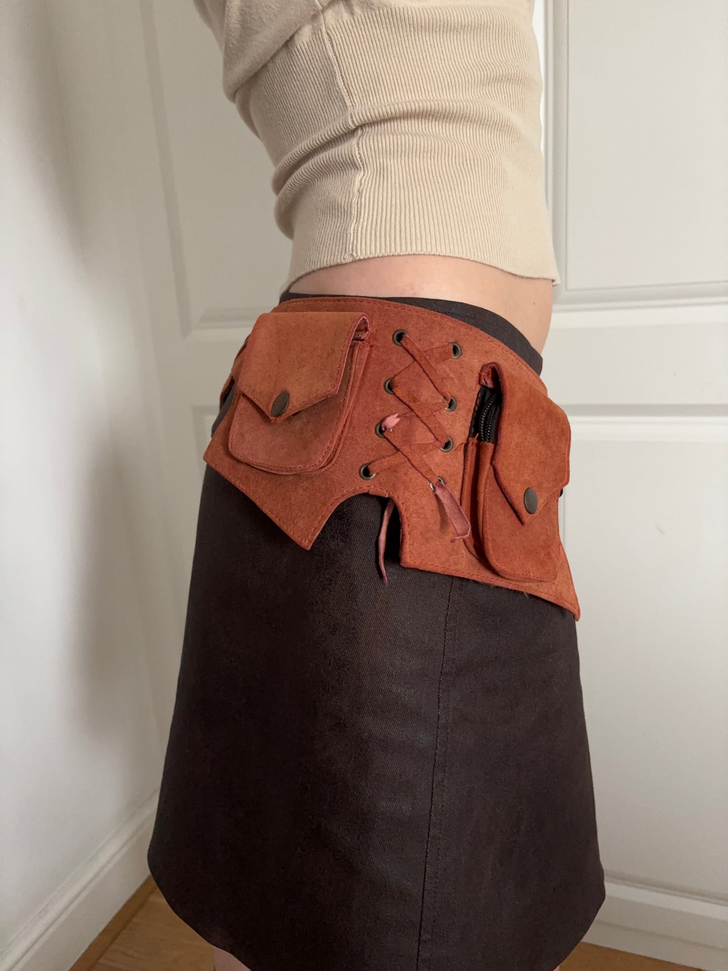 Vintage Suede Pocket Belt