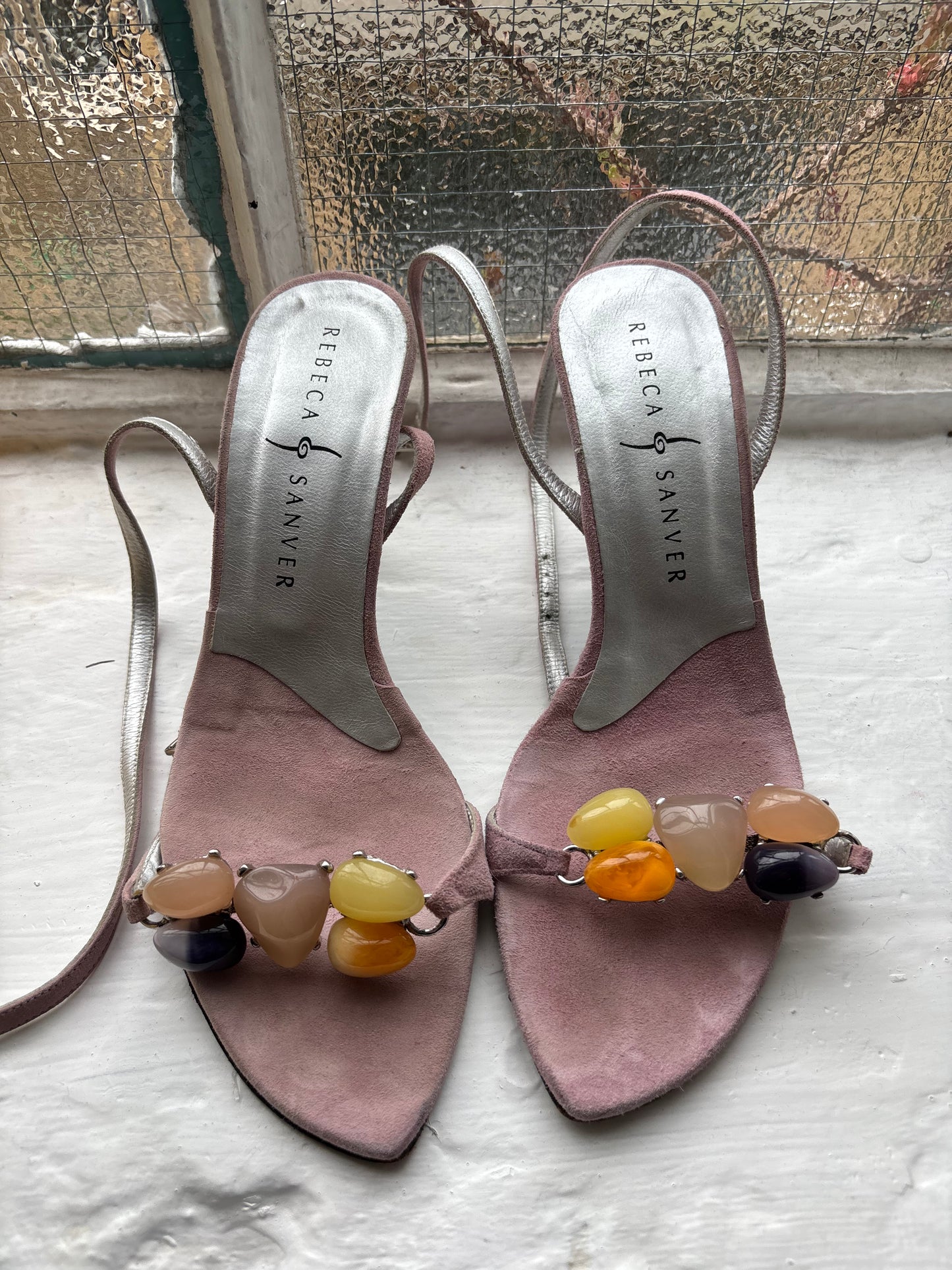 Rebeca Sanver Mauve Suede Heels