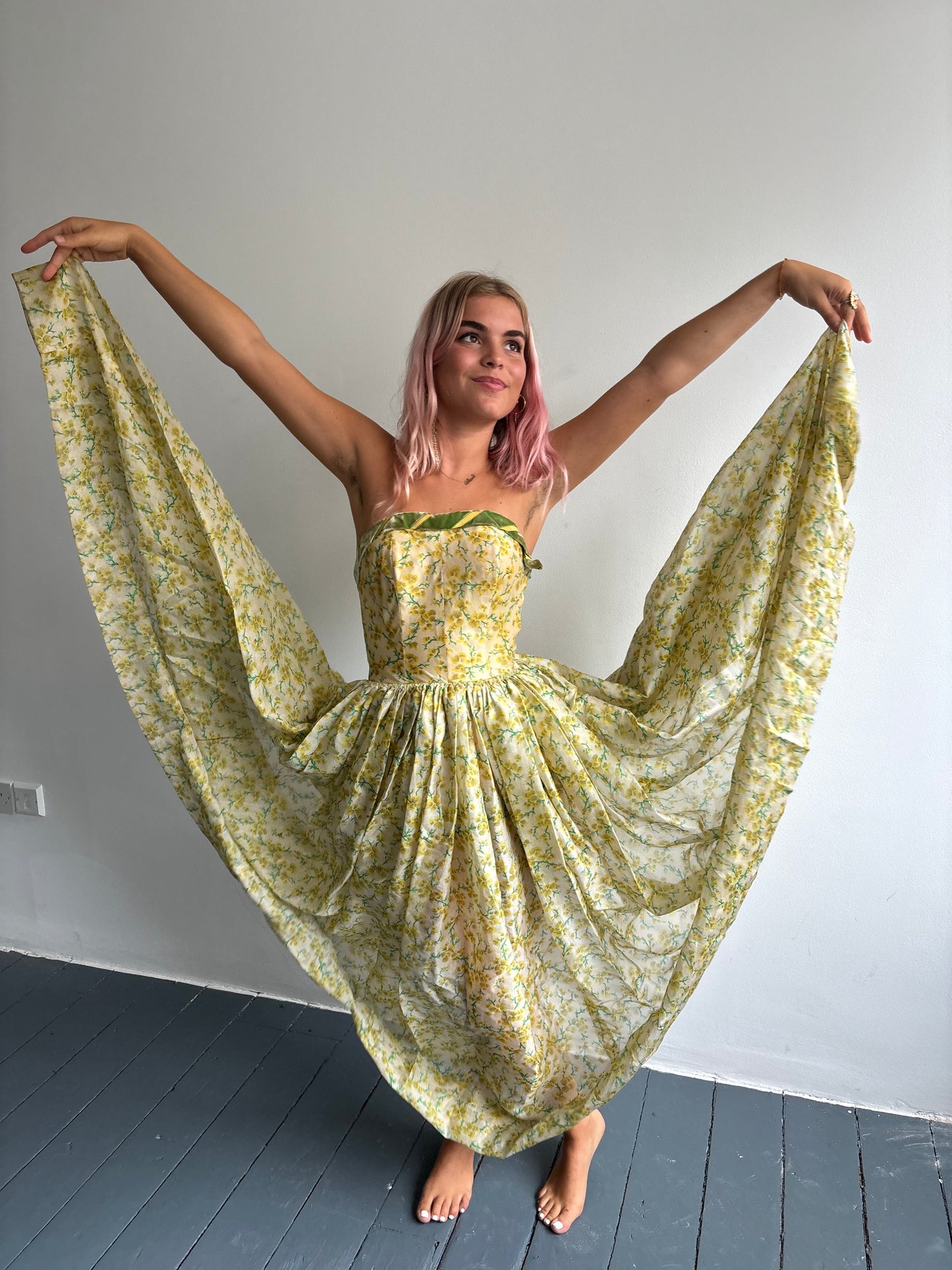 Vintage 1950s Yellow Flower Ball Gown