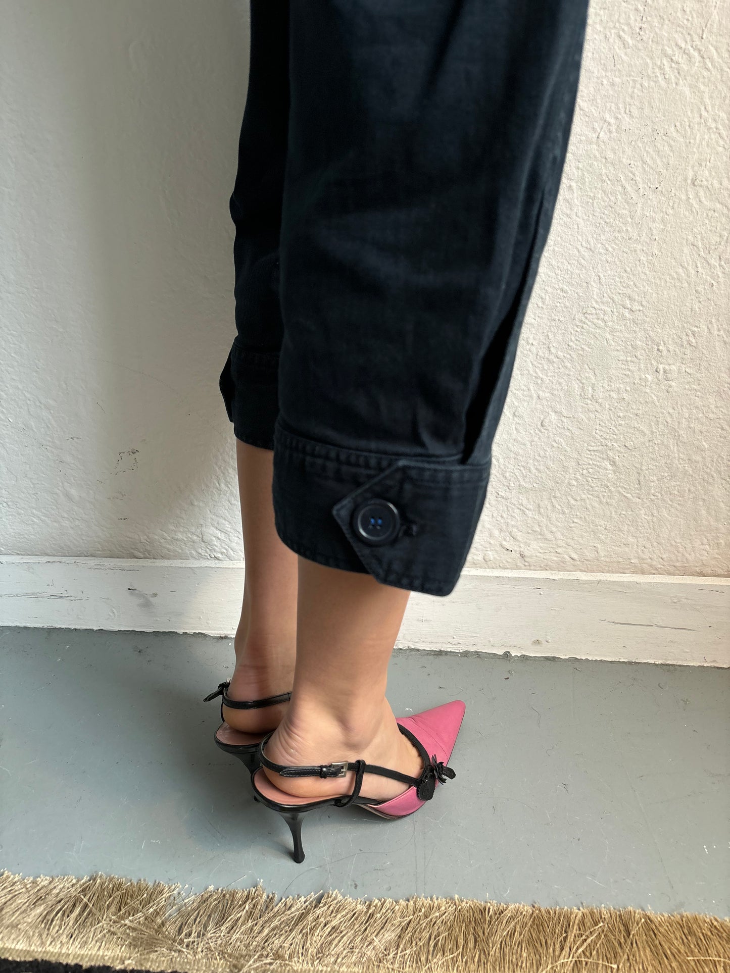 Marc Jacobs Dark Blue Capris