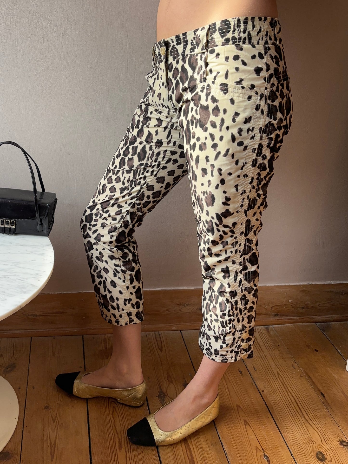 Ermanno Scervino Leopard Capris