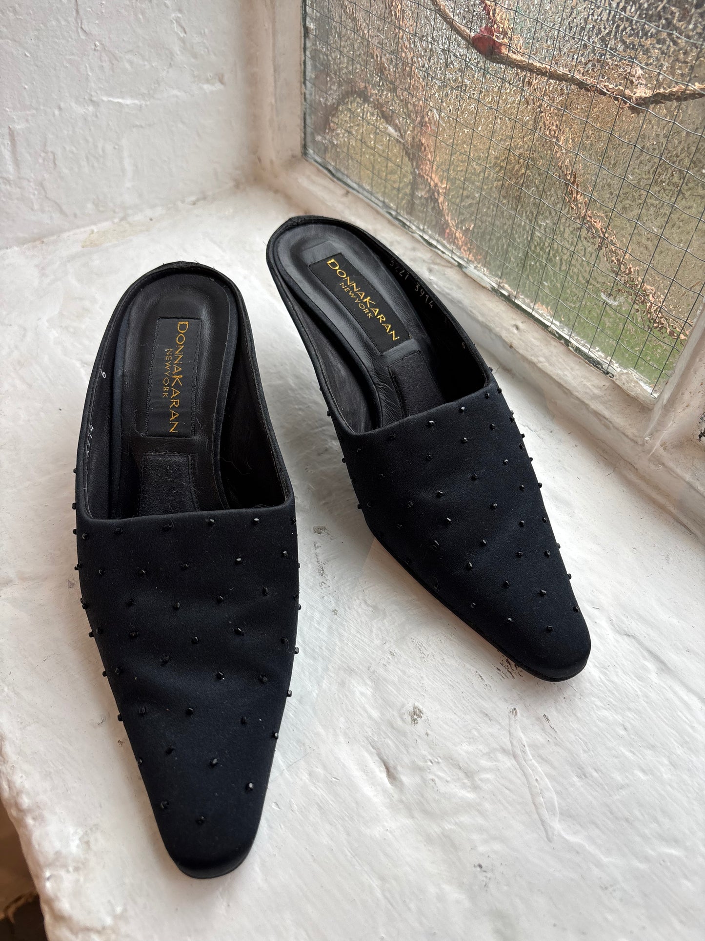 Donna Karan 90s Black Kitten Heels
