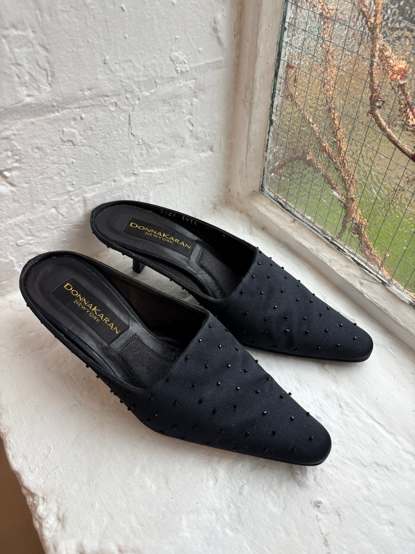 Donna Karan 90s Black Kitten Heels