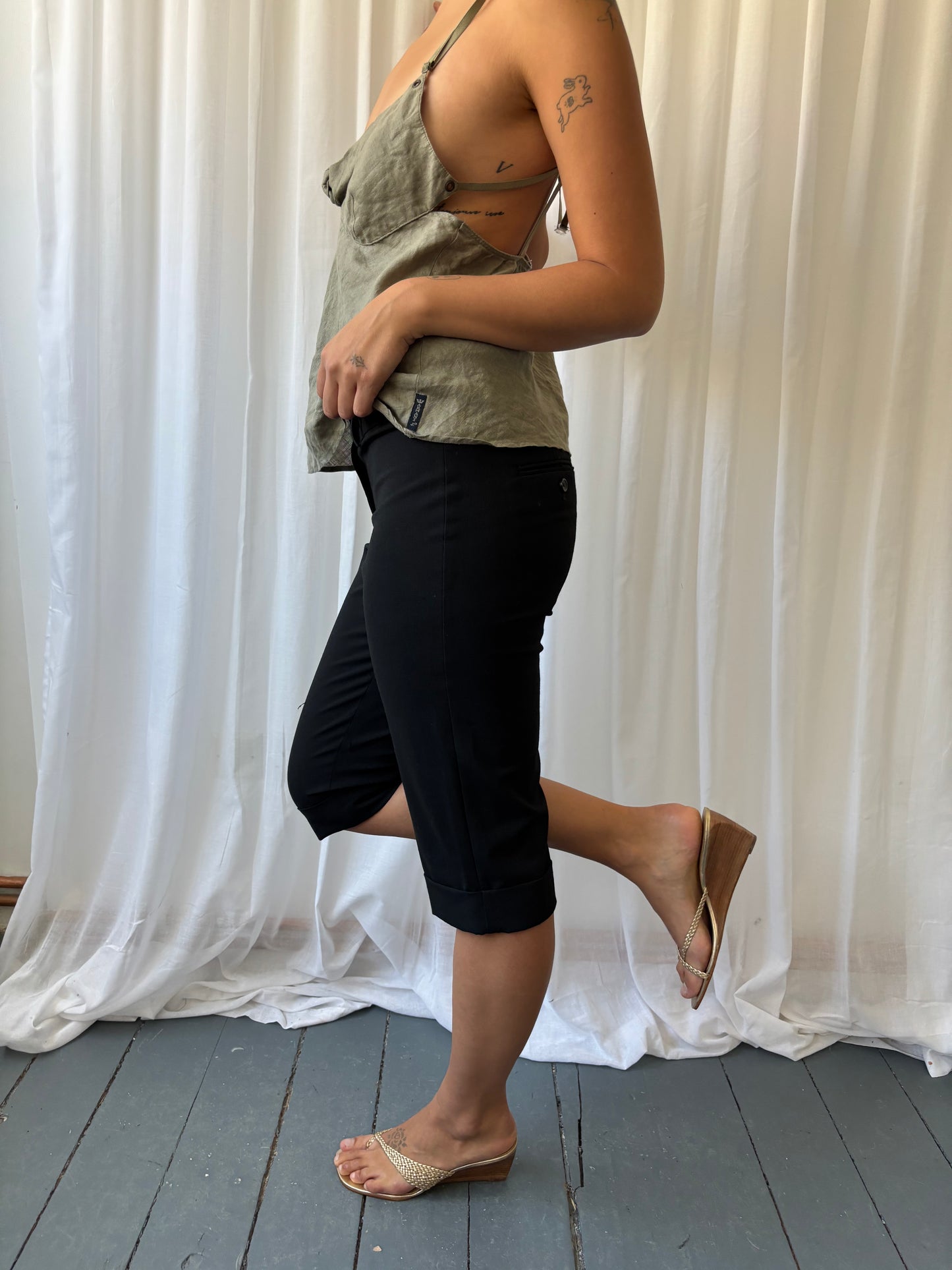 Express Black Tailored Capris