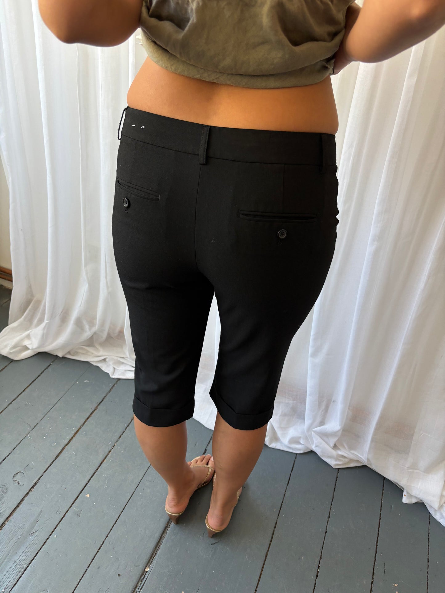Express Black Tailored Capris