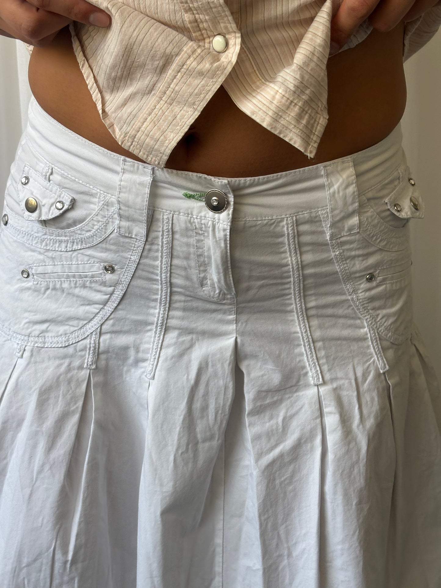 Vintage White Midi skirt