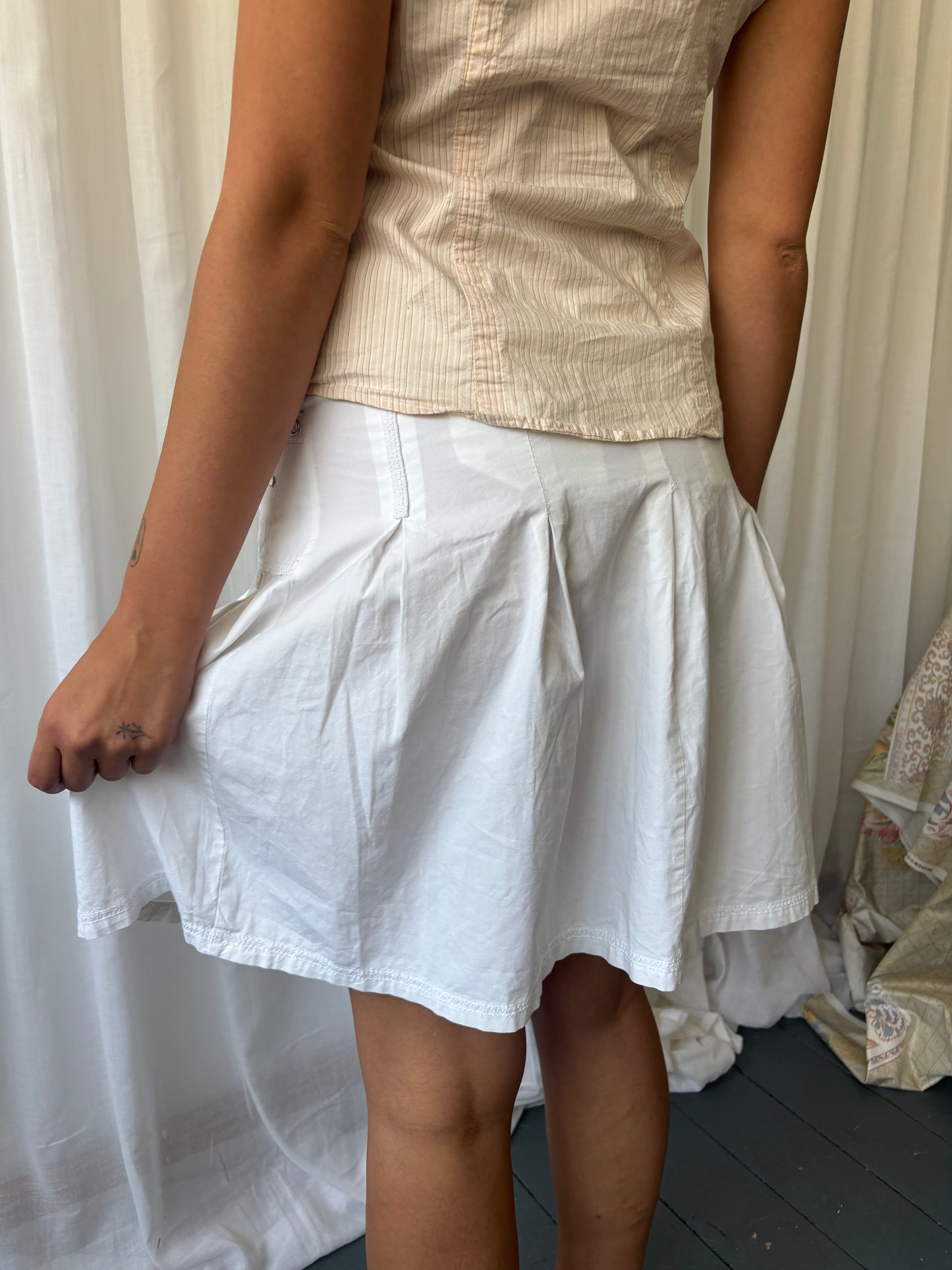 Vintage White Midi skirt