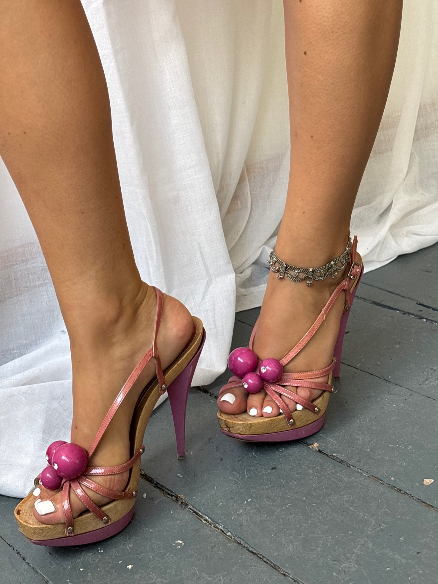 Vintage Pink Wood Heels