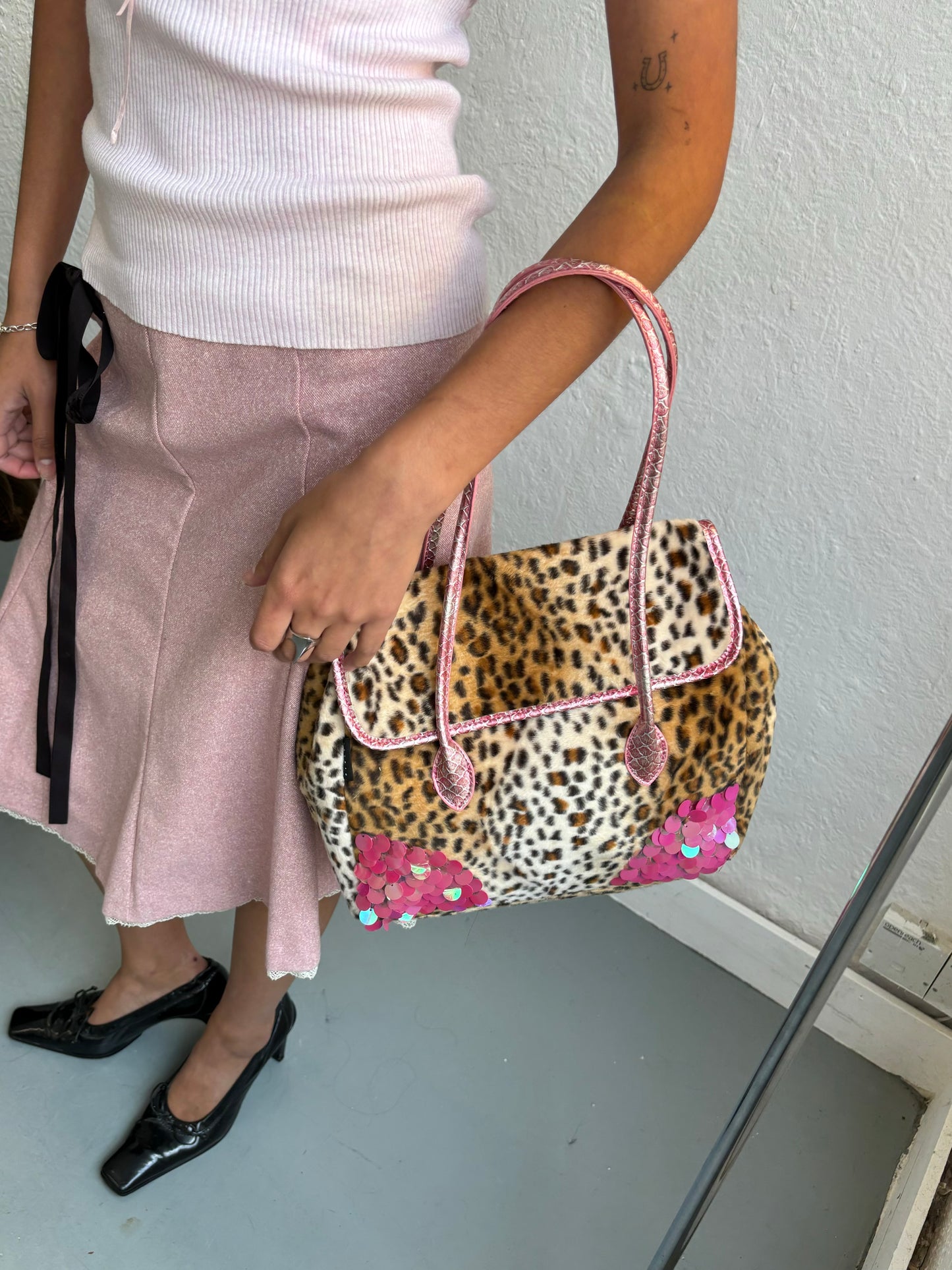 Sisley Leopard Sequin Bag