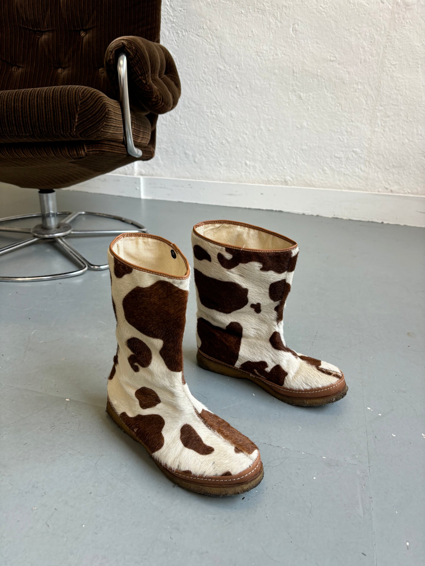 Vintage Cowhide Boots