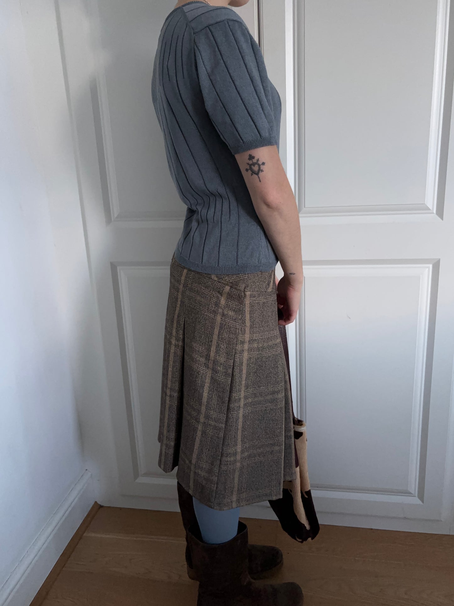 Amaranto Pleated Plaid Skirt