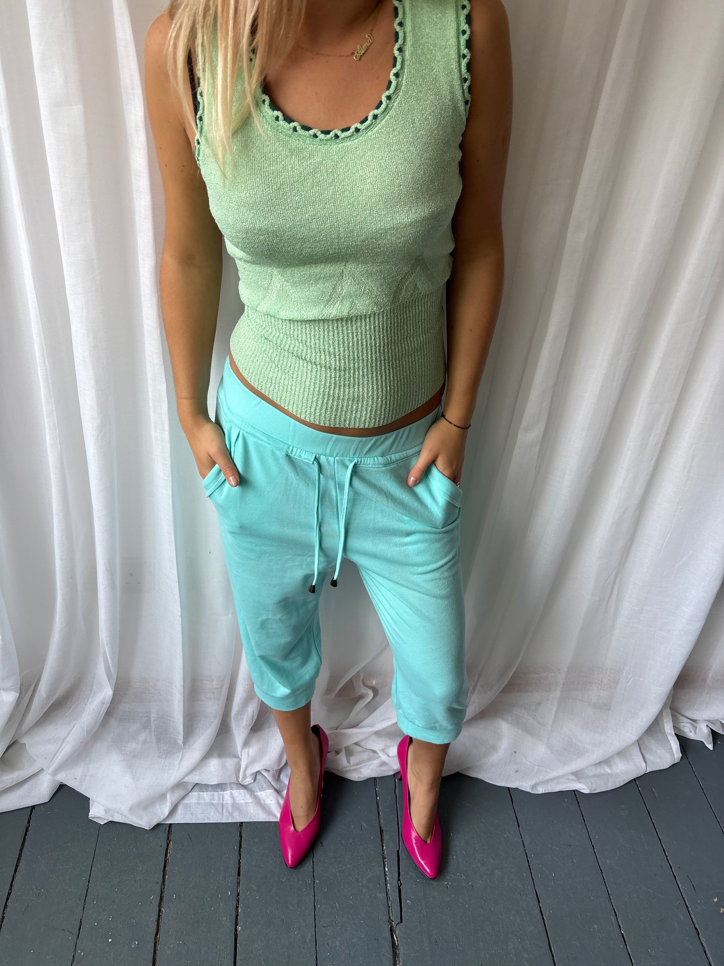Vintage 70s Green Knit Vest