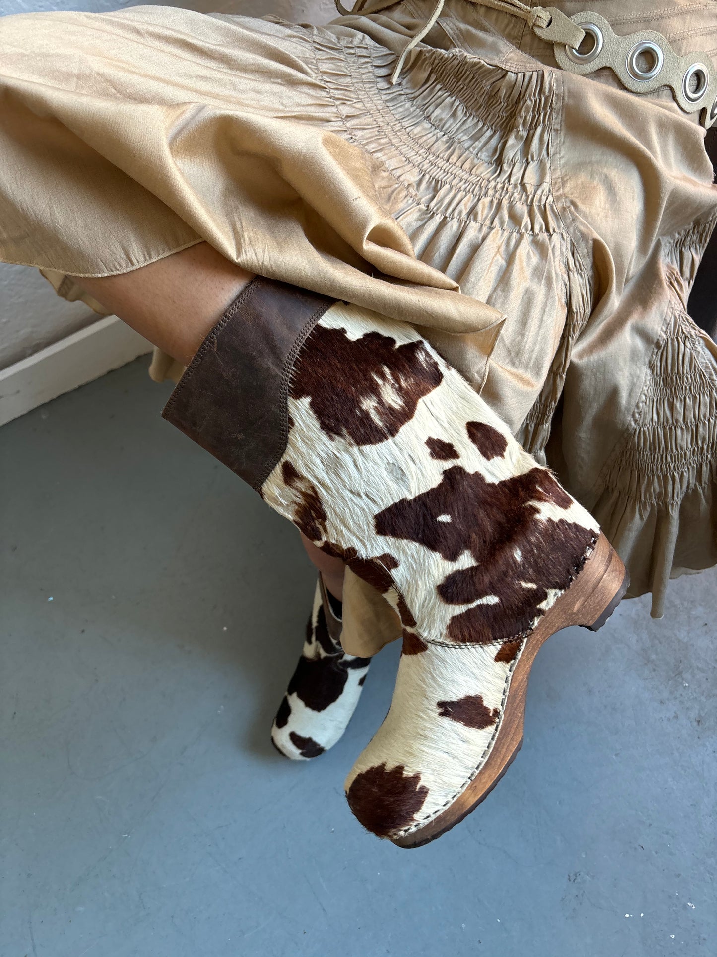 Sanita Cowhide Clog Boots