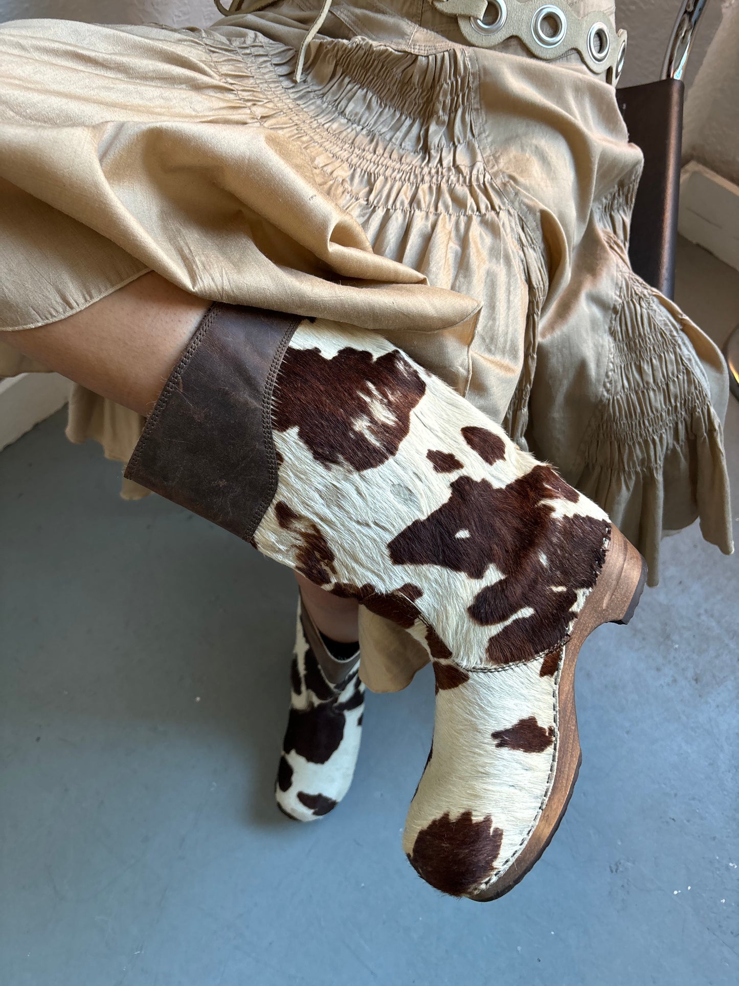 Sanita Cowhide Clog Boots