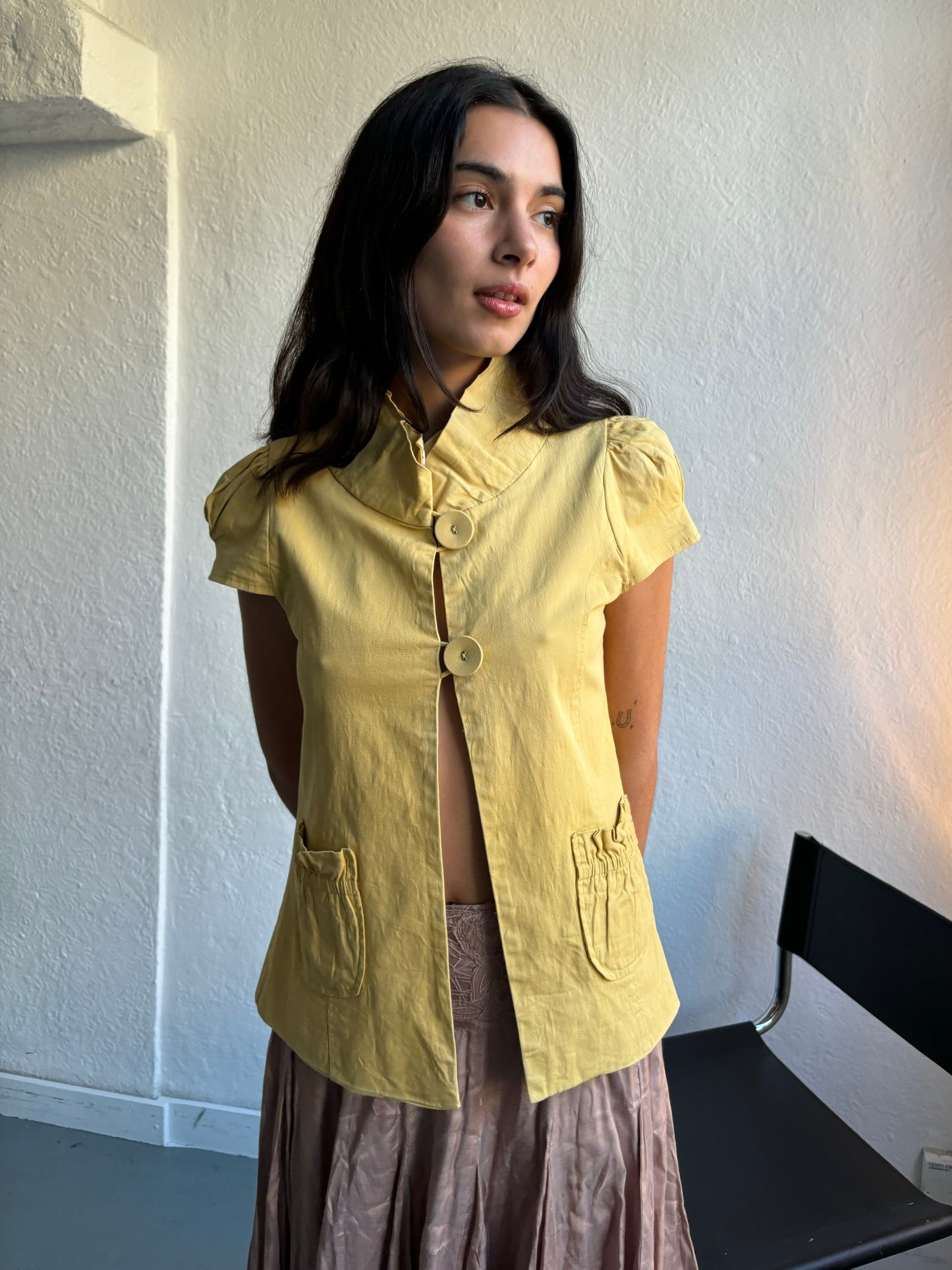 Dahlia Yellow Short Sleeved Jacket