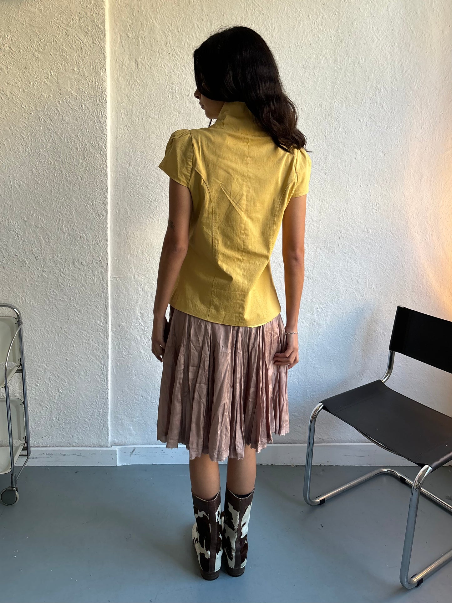 Dahlia Yellow Short Sleeved Jacket