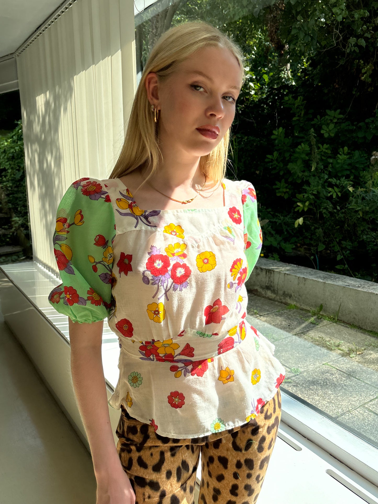 Vintage 1970s Floral Milkmaid Top